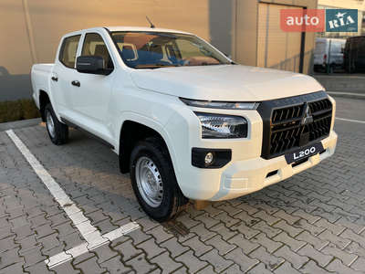 Mitsubishi L 200 2024 Invite 2.4 DI-D MT (150 к.с.) 4WD