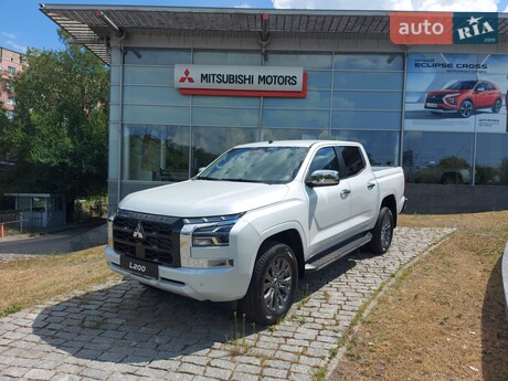 Mitsubishi L 200 2025