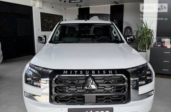 Mitsubishi L 200 2025 Ultimate 2.4 DI-D AT (204 к.с.) 4WD