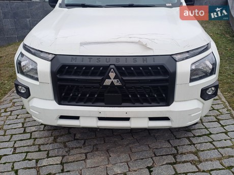 Mitsubishi L 200 2025