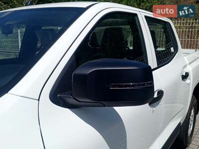 Новий Mitsubishi L 200 2025 - фото 5
