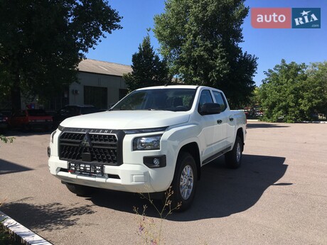 Mitsubishi L 200 2025