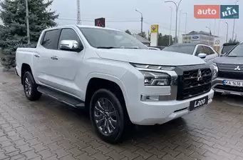 Mitsubishi L 200