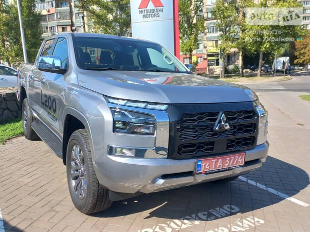 Mitsubishi L 200 2025