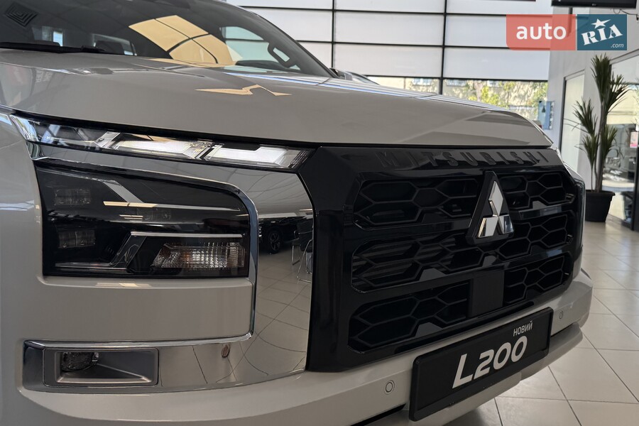Mitsubishi L 200 - фото 5