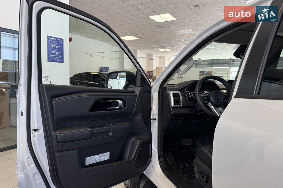 Mitsubishi L 200 - фото 17