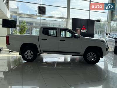 Новый Mitsubishi L 200 2025 - фото 5
