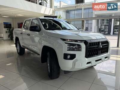 Новый Mitsubishi L 200 2025 - фото 3