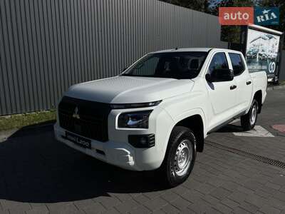 Новый Mitsubishi L 200 2025 - фото 3