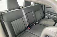 Mitsubishi L 200 Invite