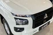 Mitsubishi L 200 Invite