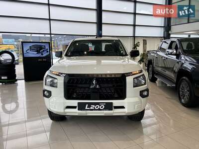 Новый Mitsubishi L 200 2025 - фото 2
