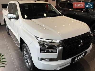 Новий Mitsubishi L 200 2025 - фото 4