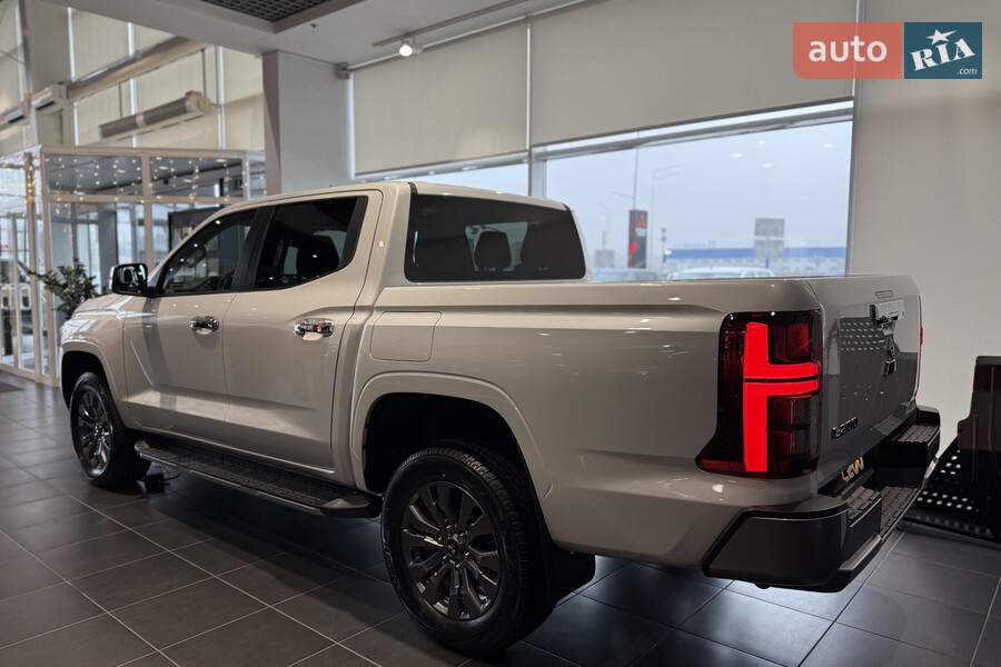 Mitsubishi L 200 - фото 7