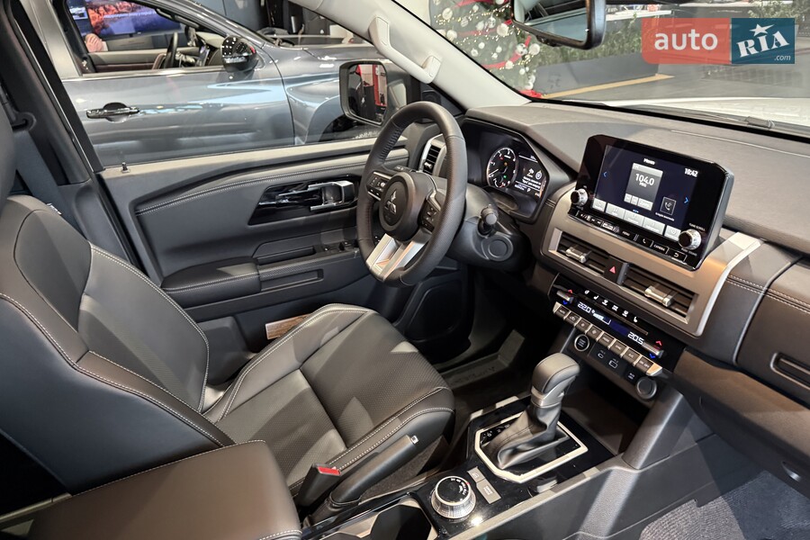 Mitsubishi L 200 - фото 23