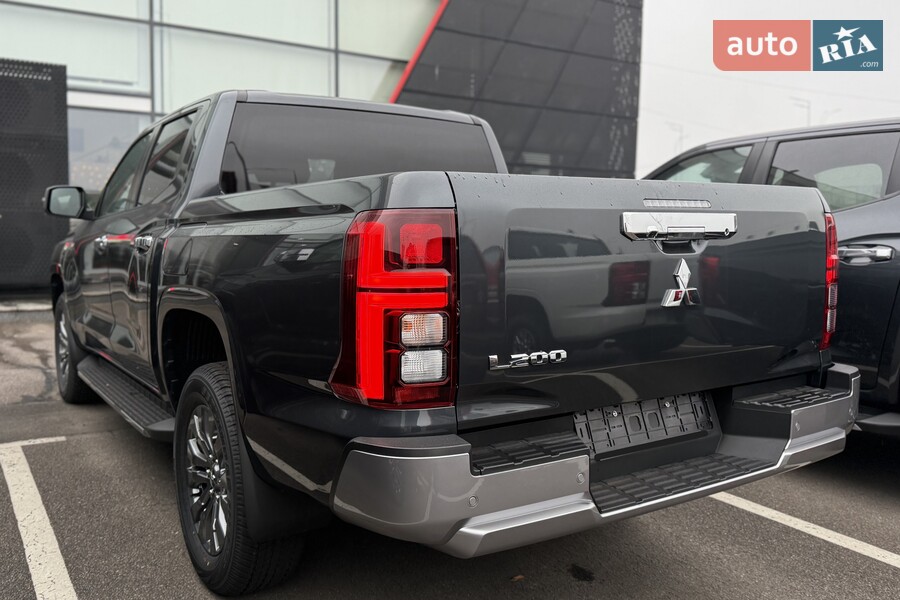 Mitsubishi L 200 - фото 5