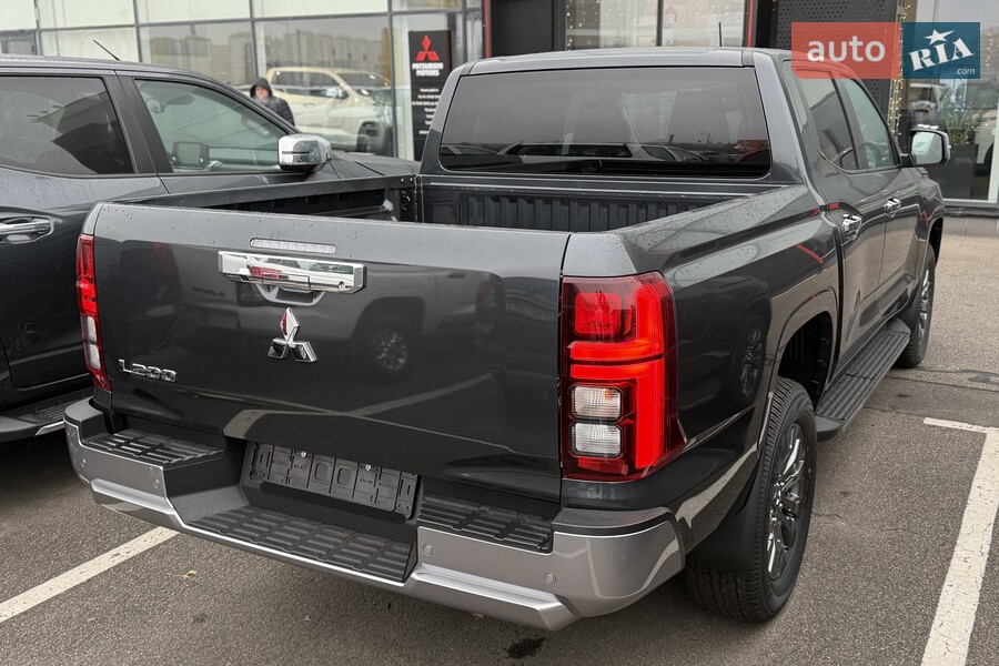 Mitsubishi L 200 - фото 4