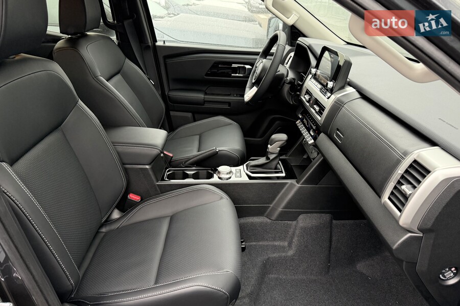 Mitsubishi L 200 - фото 20