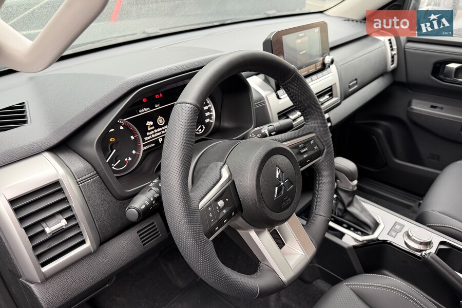 Mitsubishi L 200 - фото 22