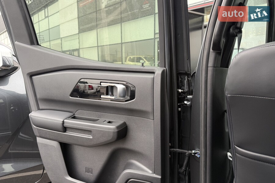 Mitsubishi L 200 - фото 21