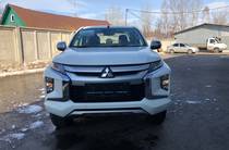 Mitsubishi L 200 Intense