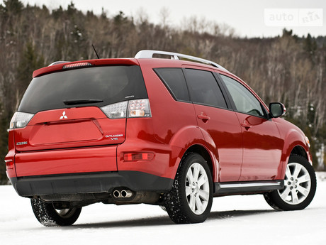 Outlander XL Mitsubishi Outlander XL