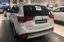 Mitsubishi Outlander Intense