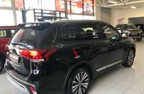 Mitsubishi Outlander Ultimate