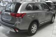 Mitsubishi Outlander Inform