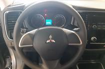 Mitsubishi Outlander Inform