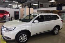 Mitsubishi Outlander Inform