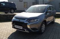 Mitsubishi Outlander Inform