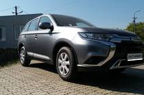 Mitsubishi Outlander Inform