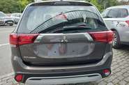 Mitsubishi Outlander Inform