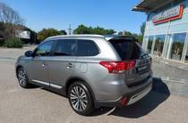 Mitsubishi Outlander Instyle