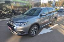 Mitsubishi Outlander Ultimate