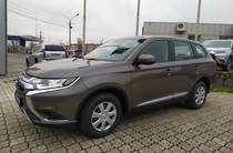 Mitsubishi Outlander Inform