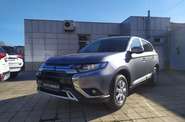 Mitsubishi Outlander Invite