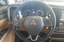 Mitsubishi Outlander Ultimate