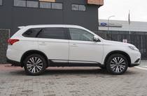 Mitsubishi Outlander Ultimate