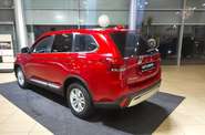 Mitsubishi Outlander Inform