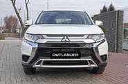 Mitsubishi Outlander Invite