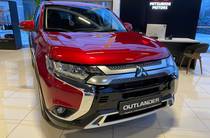 Mitsubishi Outlander Invite