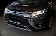 Mitsubishi Outlander Invite