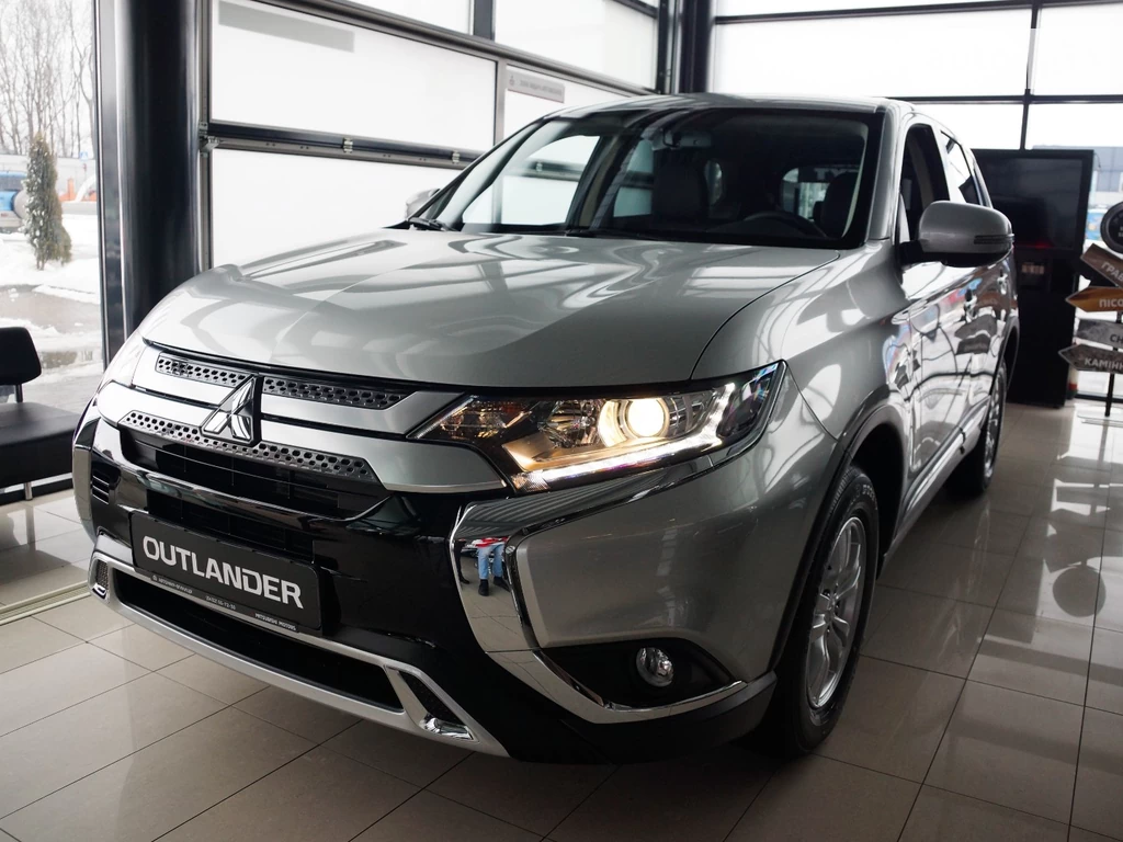 Mitsubishi Outlander Intense