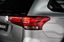 Mitsubishi Outlander Inform