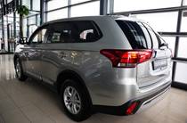 Mitsubishi Outlander Inform