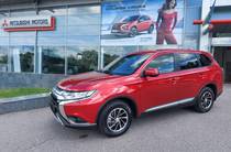 Mitsubishi Outlander Invite