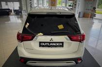 Mitsubishi Outlander Intense