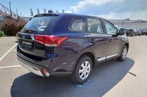 Mitsubishi Outlander Inform